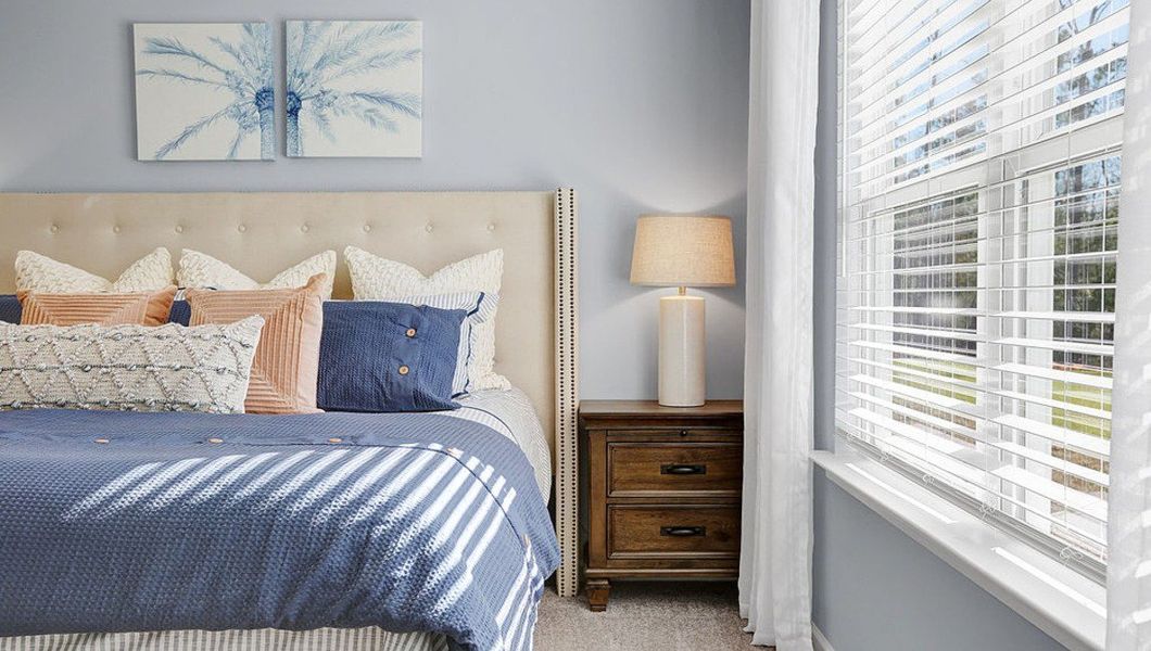 Furnished interior view inside a new home in Holly Oaks, Statesboro (Image 14).