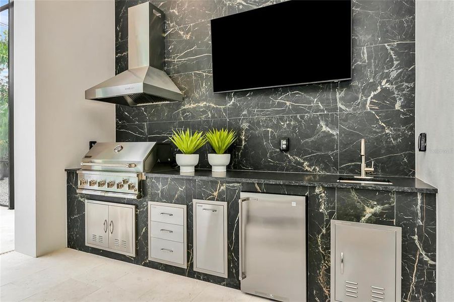 Close-up of interior finishes inside a home in , Sarasota (Image 19). Close-up of interior finishes inside a home in , Sarasota (Image 19).