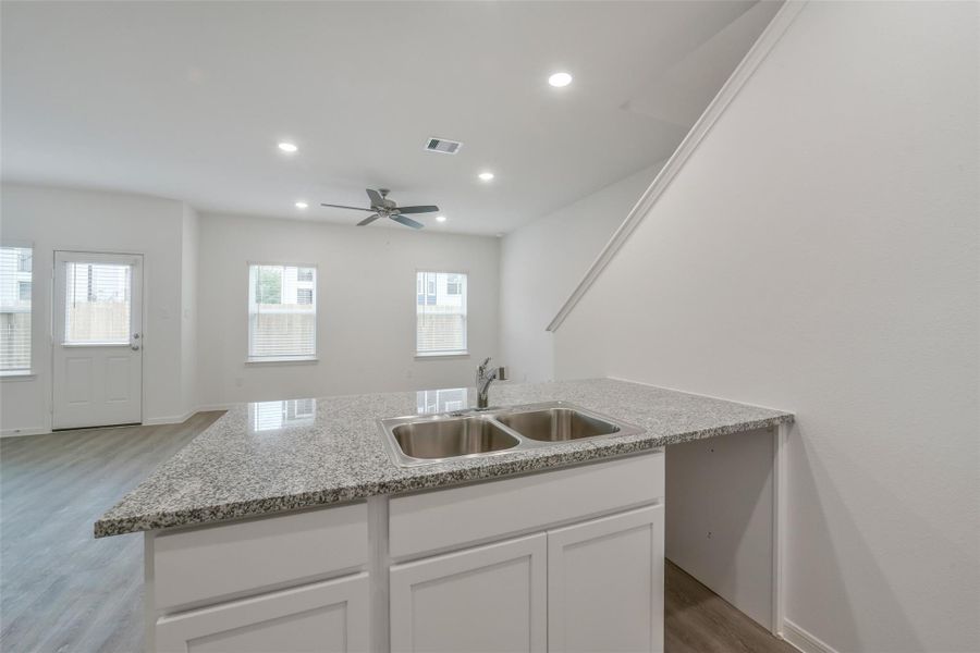 Image 29 of a home in .