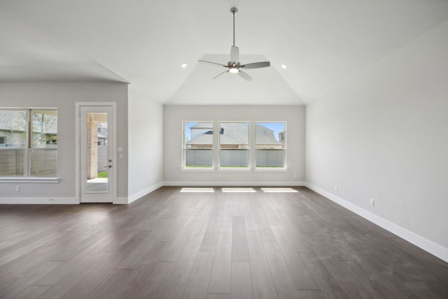Representative unfurnished interior of a home built from the Yosemite by Centre Living Homes in Painted Tree Lakeside, McKinney (Image 39). Representative unfurnished interior of a home built from the Yosemite by Centre Living Homes in Painted Tree Lakeside, McKinney (Image 39).