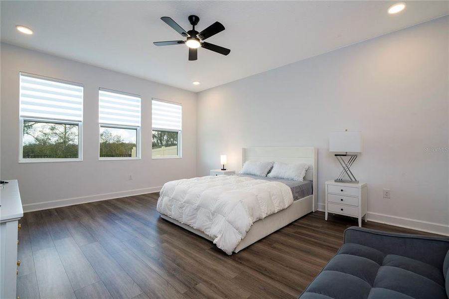 Furnished interior view inside a new home in , Apopka (Image 43).