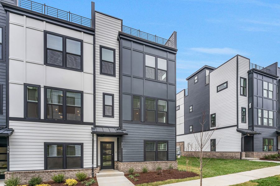 Image 21 of a home in City Vista.