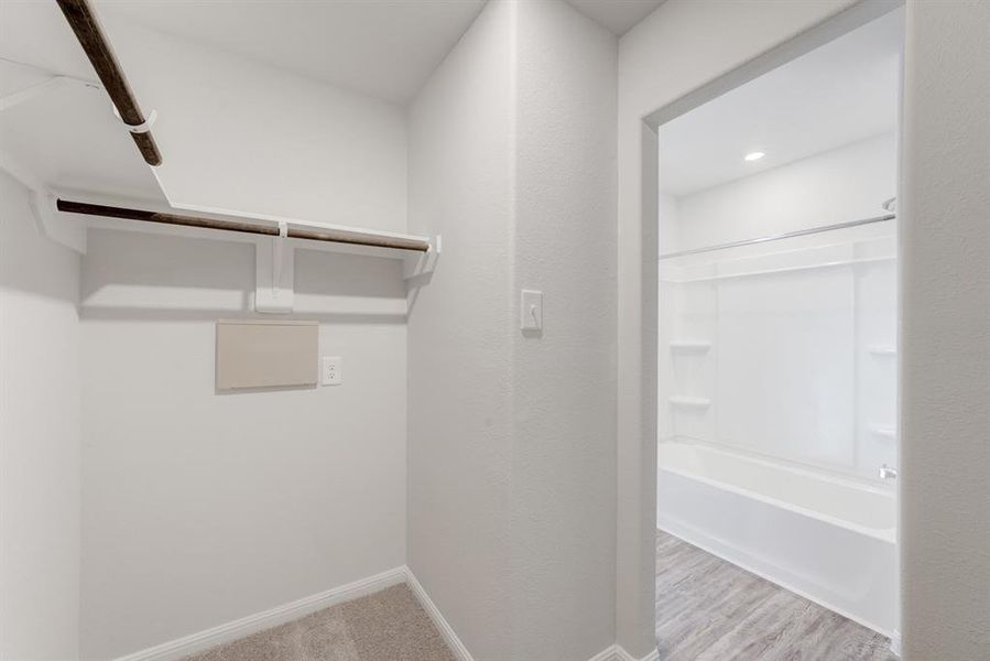 Spacious, unfurnished interior of a new home in Colony Park, Eastland (Image 25). Spacious, unfurnished interior of a new home in Colony Park, Eastland (Image 25).