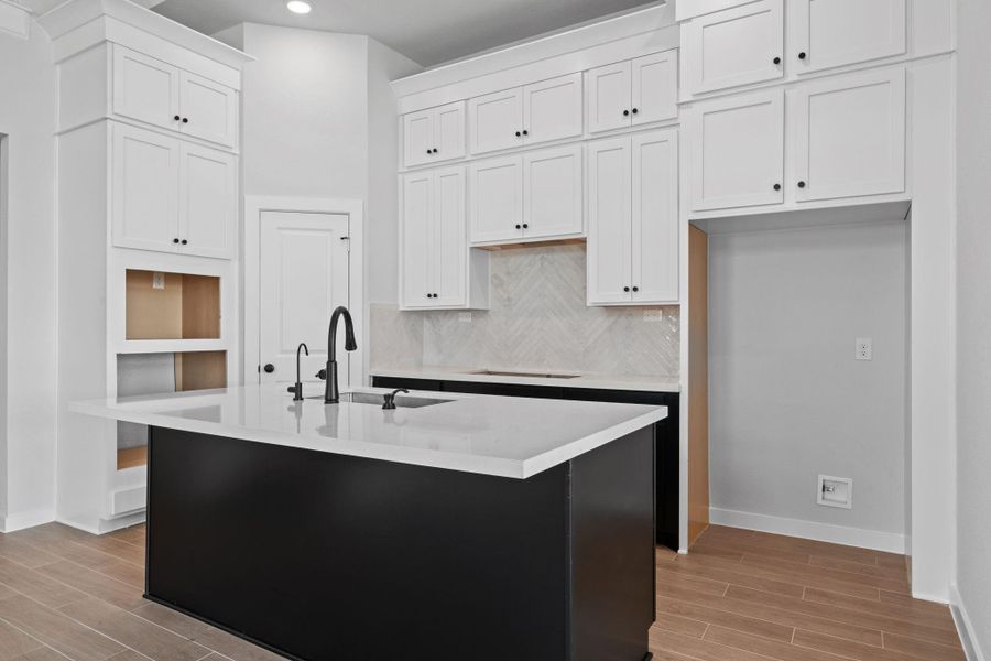 Stainless steel built in appliances will be included in this kitchen. Stainless steel built in appliances will be included in this kitchen.