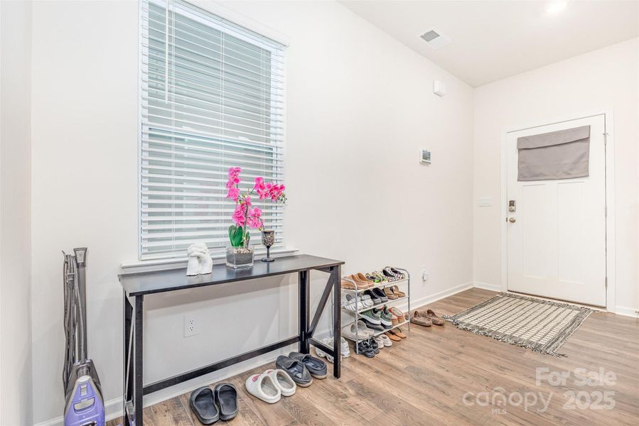 Furnished interior view inside a new home in Fergus Crossing, York (Image 8). Furnished interior view inside a new home in Fergus Crossing, York (Image 8).