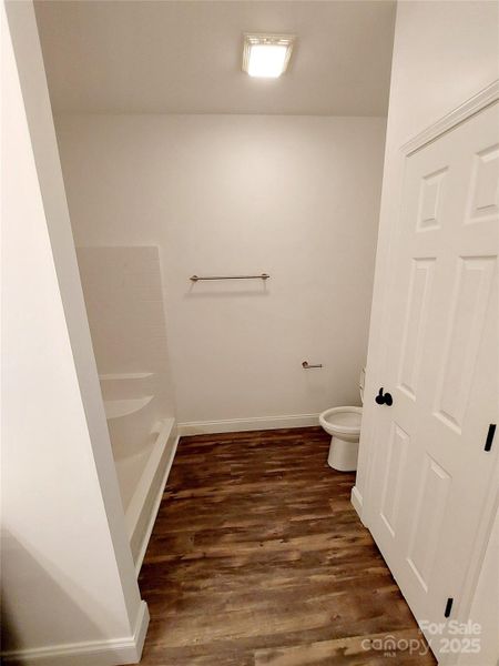 Spacious, unfurnished interior of a new home in , Hendersonville (Image 12).