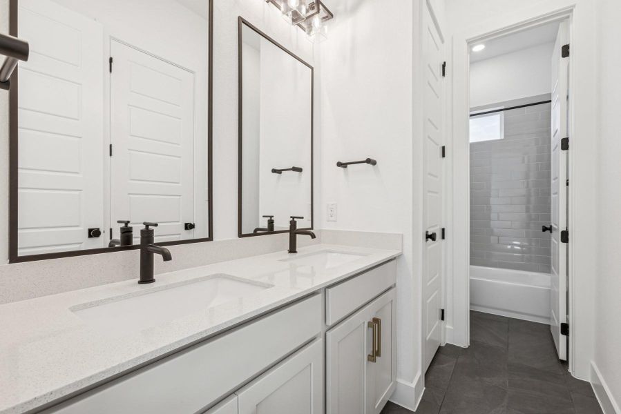 2nd Bathroom 2nd Bathroom