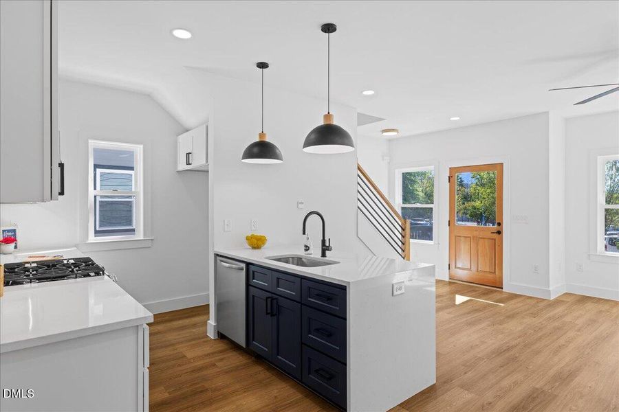 10-801 Dupree St 10-801 Dupree St