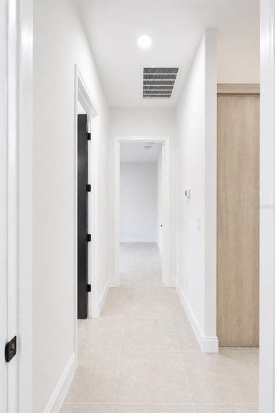 Spacious, unfurnished interior of a new home in , Palm Coast (Image 41).