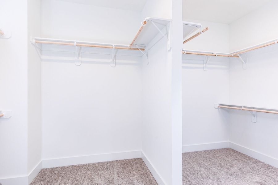 Spacious, unfurnished interior of a new home in High Grove Oaks, Fuquay Varina (Image 31).