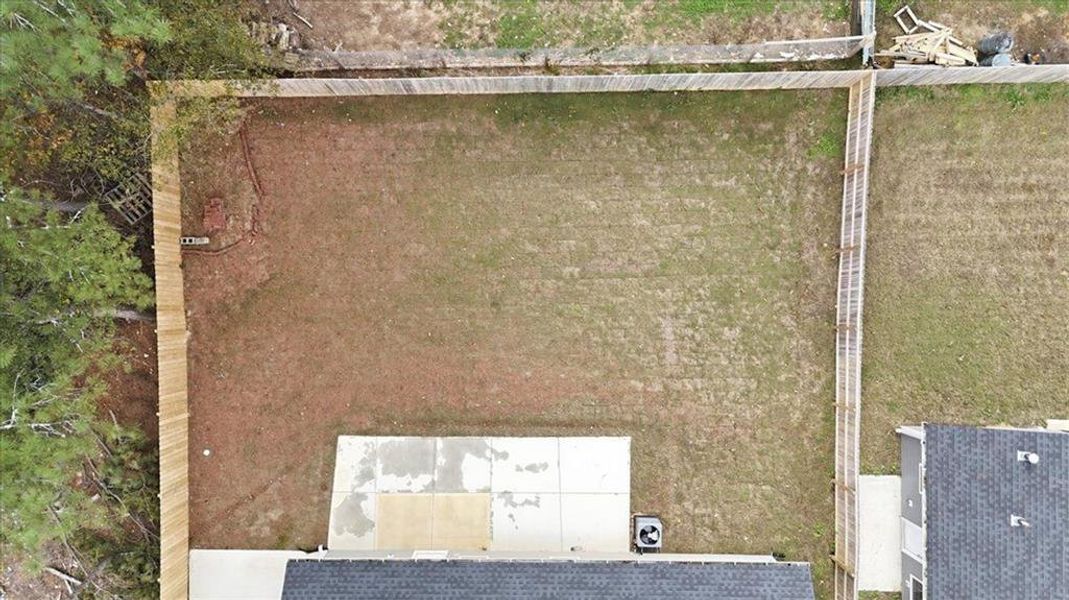 Exterior details and patio area of a home in , Rome (Image 26).