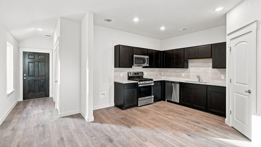 Furnished interior view inside a new home in Walden Pond, Forney (Image 23).