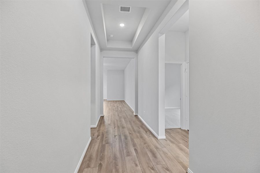 Spacious, unfurnished interior of a new home in Aldeana, Bonney (Image 16).