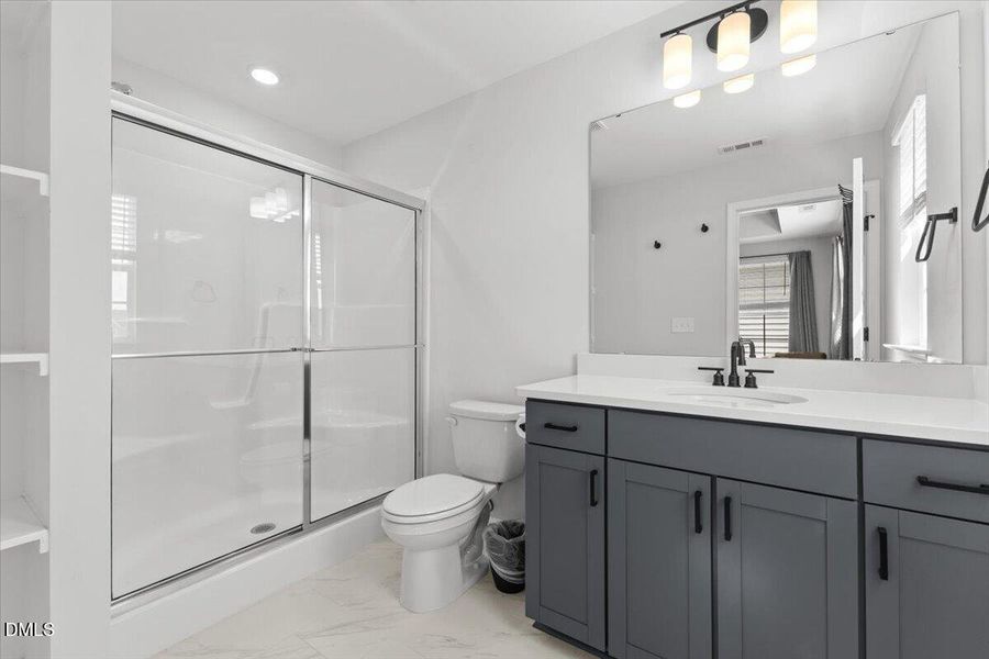 39-33 Pear Blossom Pkwy