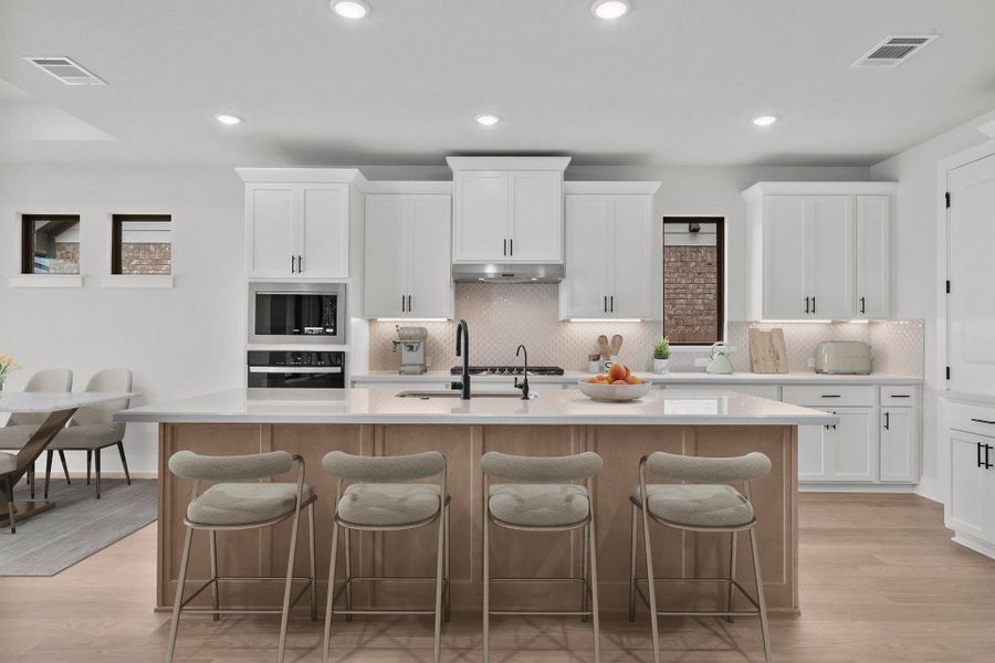 Light & Bright Kitchen - Virtually Staged Light & Bright Kitchen - Virtually Staged