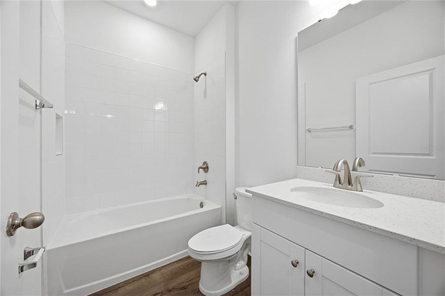 Furnished interior view inside a new home in , Okahumpka (Image 5).