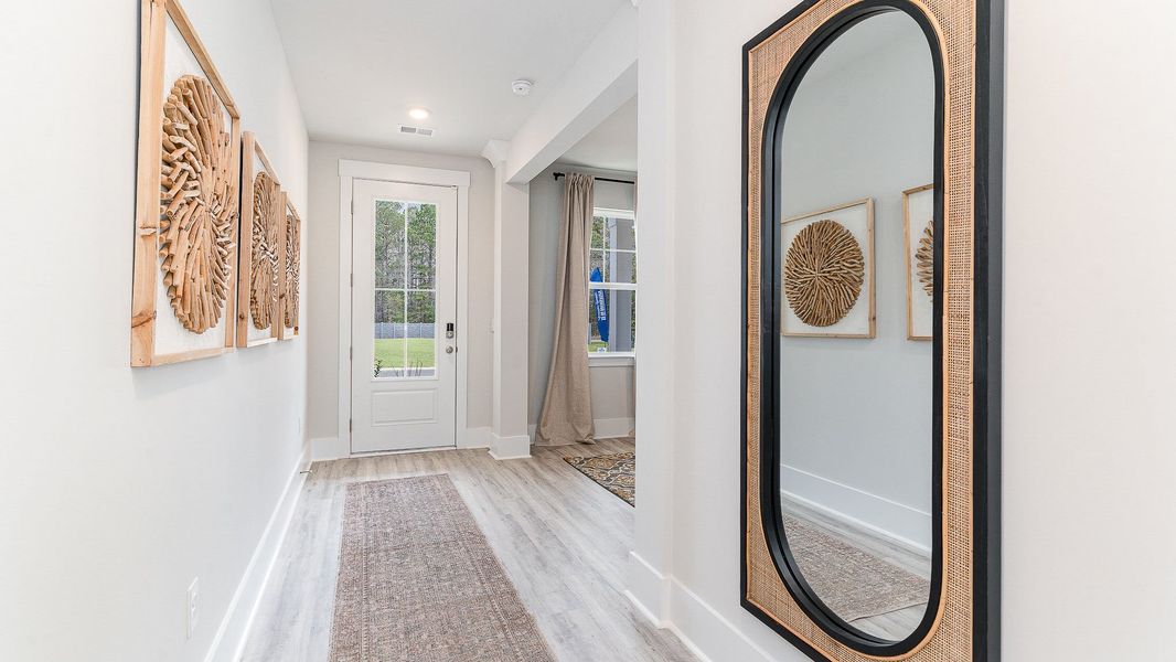 Representative furnished interior of a home built from the Harbor Oak by D.R. Horton in Shell Pointe, Gilbert (Image 5). Representative furnished interior of a home built from the Harbor Oak by D.R. Horton in Shell Pointe, Gilbert (Image 5).