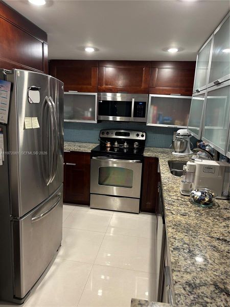 Furnished interior view inside a new home in , Hallandale Beach (Image 7).