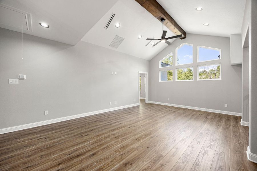 Image 2 of a home in . Image 2 of a home in .