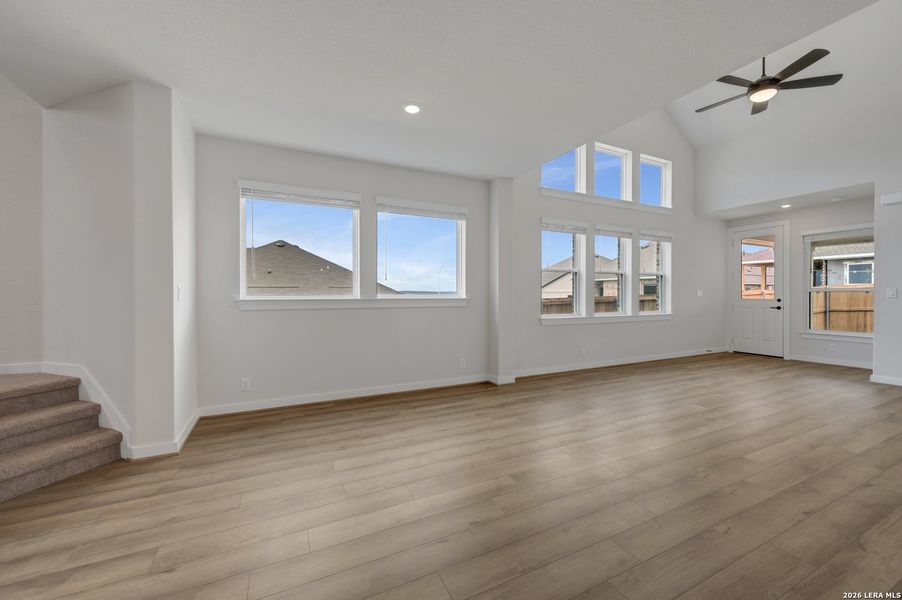 Spacious, unfurnished interior of a new home in Mayfair - Select Garden Series, New Braunfels (Image 15).