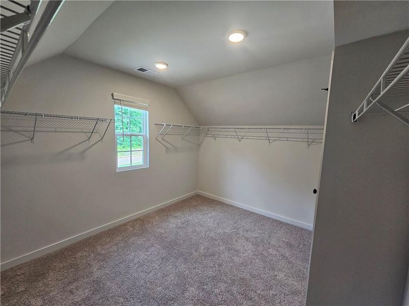 Spacious, unfurnished interior of a new home in Ellorie Estates, Dawsonville (Image 17).