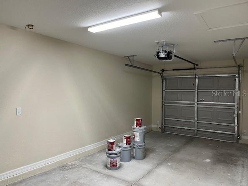 Spacious, unfurnished interior of a new home in , Summerfield (Image 16).