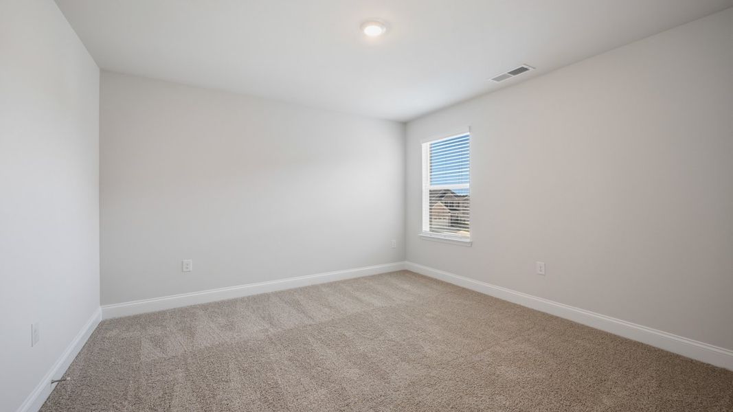 Spacious, unfurnished interior of a new home in Heritage Pointe, Senoia (Image 28).