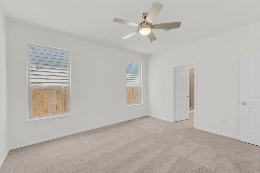 Spacious, unfurnished interior of a new home in Sonterra - Cool Water, Jarrell (Image 8).