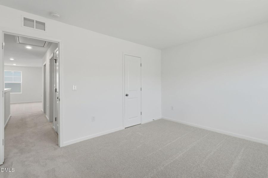 SUN_ElmGrove_Pic_Jackson_QMI_25_Bed3_1of