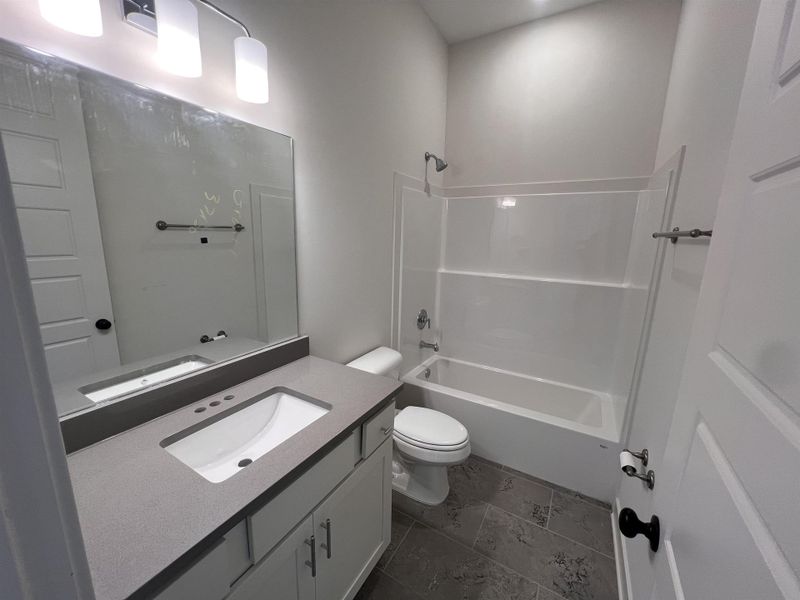 Furnished interior view inside a new home in Lockwood, Collierville (Image 6).