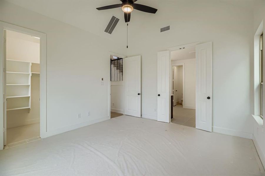 Spacious, unfurnished interior of a new home in Mosaic 40s, Celina (Image 26).