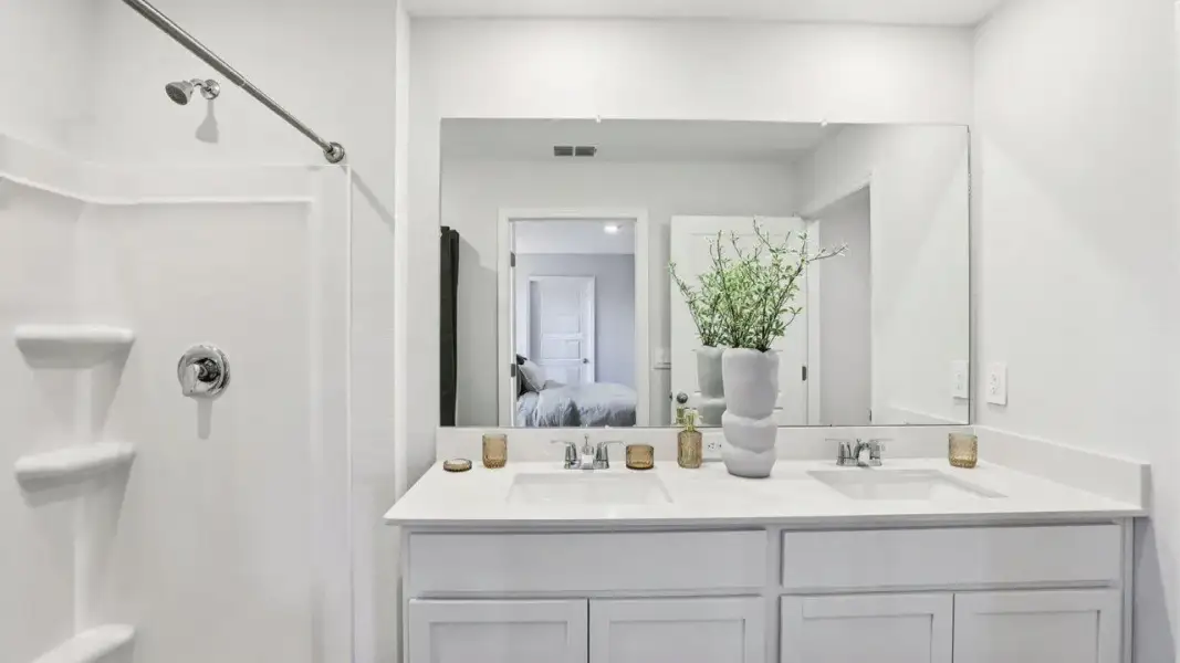 Furnished interior view inside a new home in Hawthorne Ranch, Lakeland (Image 23).
