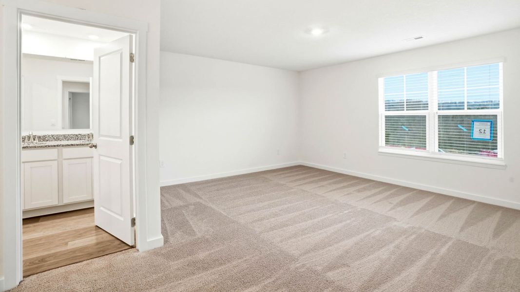 Representative unfurnished interior of a home built from the Manning by D.R. Horton in Highland View, Seymour (Image 15).