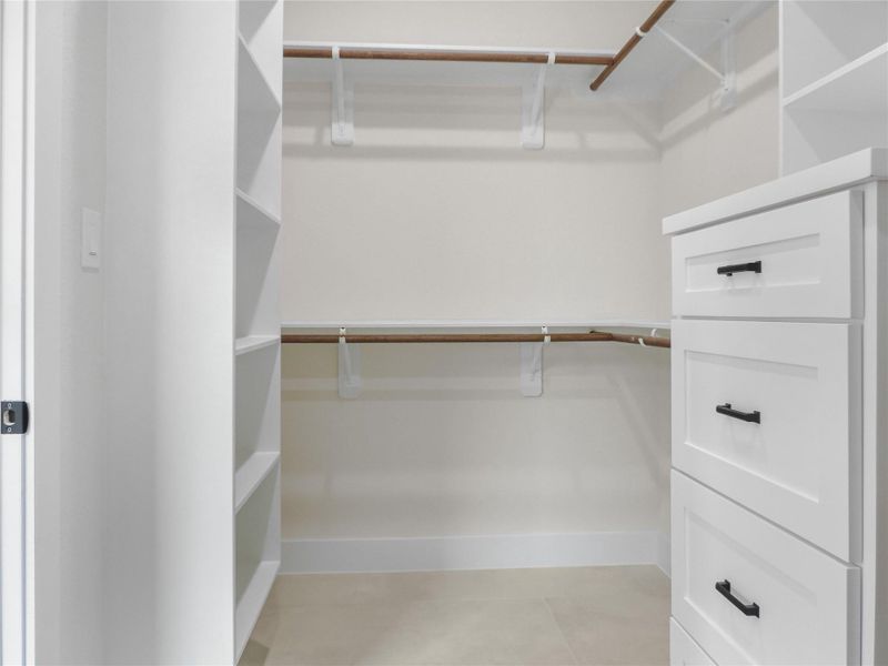 Similar Closet in a home Built by Tx Best Home Builders