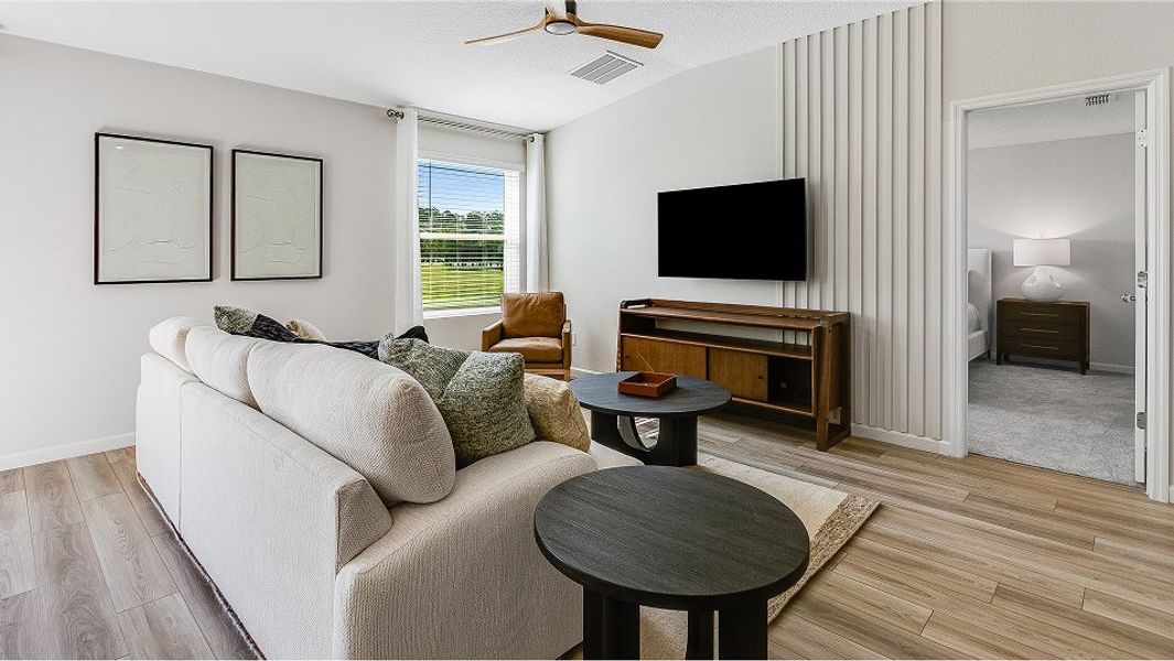 Florida Core N002 Bloom Family 1of4 Base6 7 18 25