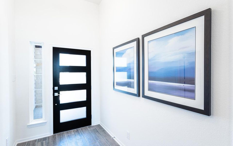 Spacious, unfurnished interior of a new home in Massey Oaks, Pearland (Image 12). Spacious, unfurnished interior of a new home in Massey Oaks, Pearland (Image 12).