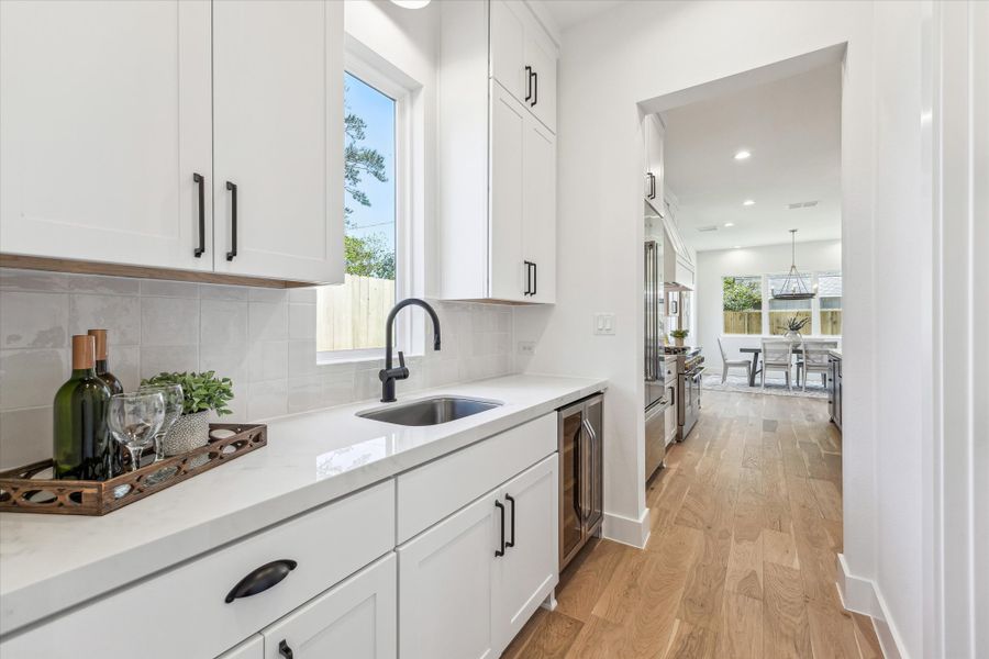 Furnished interior view inside a new home in , Houston (Image 17). Furnished interior view inside a new home in , Houston (Image 17).