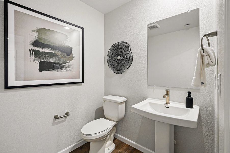 Representative furnished interior of a home built from the Independence by Taylor Morrison in Parterre Townhomes - The Westerly Collection, Thornton (Image 19).