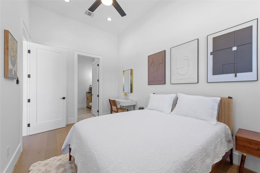 Downstairs full bedroom suite.