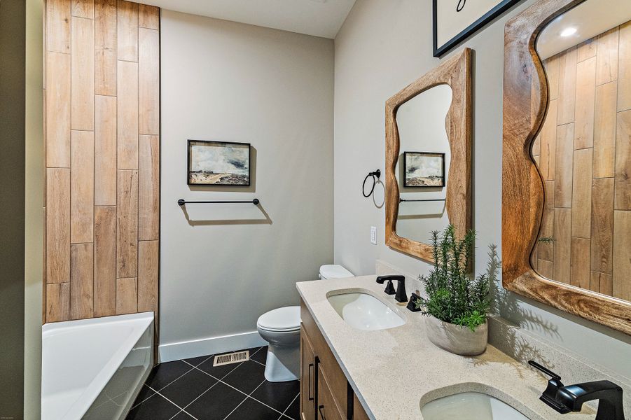Representative furnished interior of a home built from the Winslow by Fischer Homes in Leeland Farms, Fuquay Varina (Image 20).