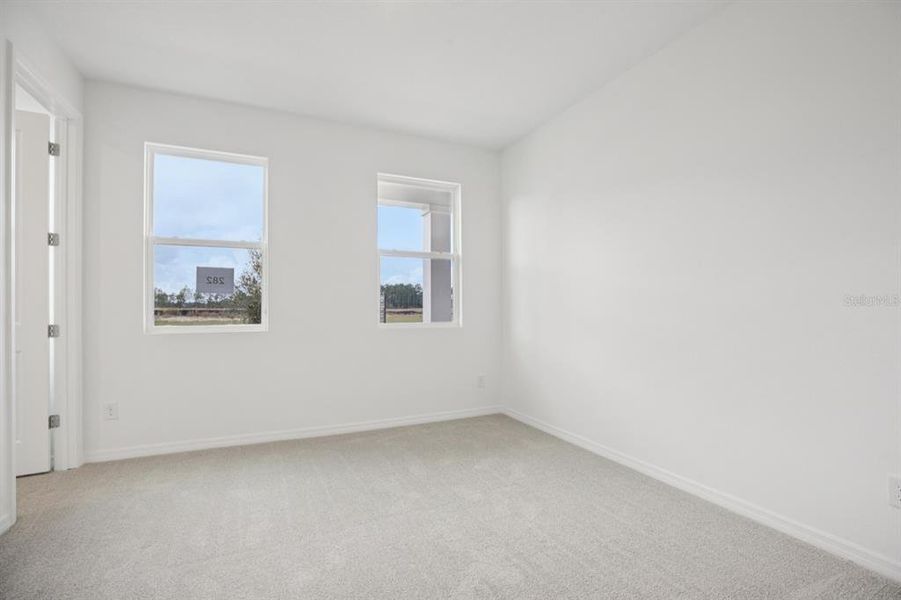 Spacious, unfurnished interior of a new home in , Winter Garden (Image 33).