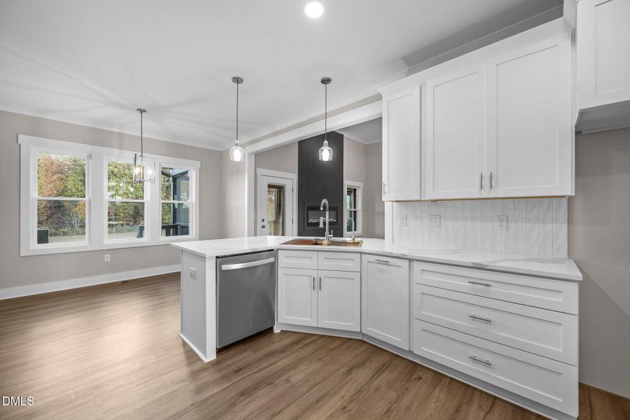 14-web-or-mls-IMG_5807 14-web-or-mls-IMG_5807