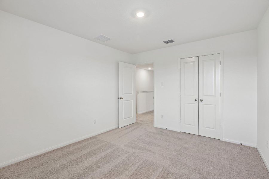 Spacious, unfurnished interior of a new home in , Elgin (Image 22).