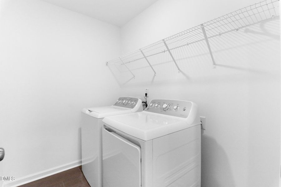 SUN_WesleyDowns_Pic_Davidson-3