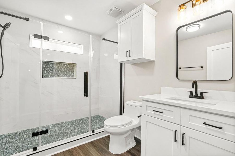 Furnished interior view inside a new home in , Kennesaw (Image 13).