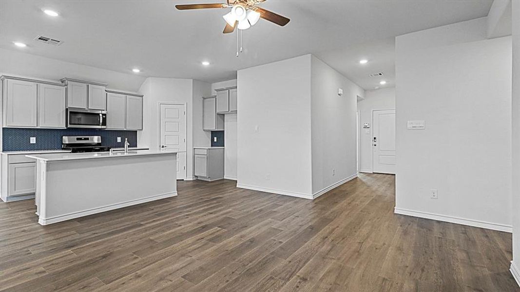 Image 32 of a home in Elevon. Image 32 of a home in Elevon.