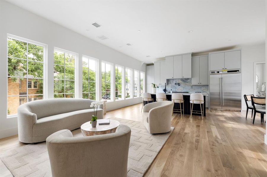 Furnished interior view inside a new home in , Dallas (Image 18).