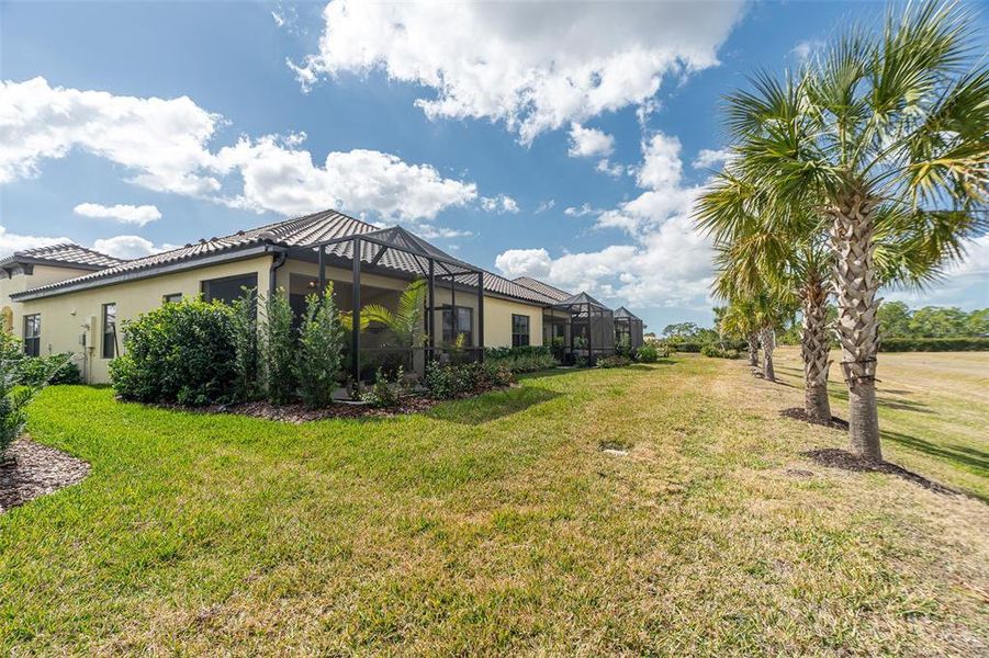 Exterior details and patio area of a home in , Nokomis (Image 25).