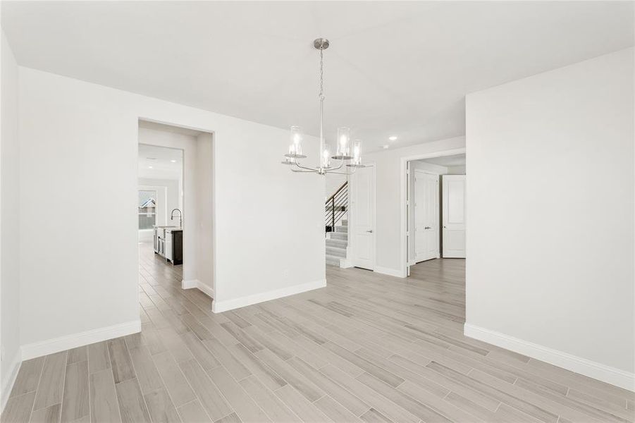 Spacious, unfurnished interior of a new home in Sunrise at Garden Valley, Waxahachie (Image 30).