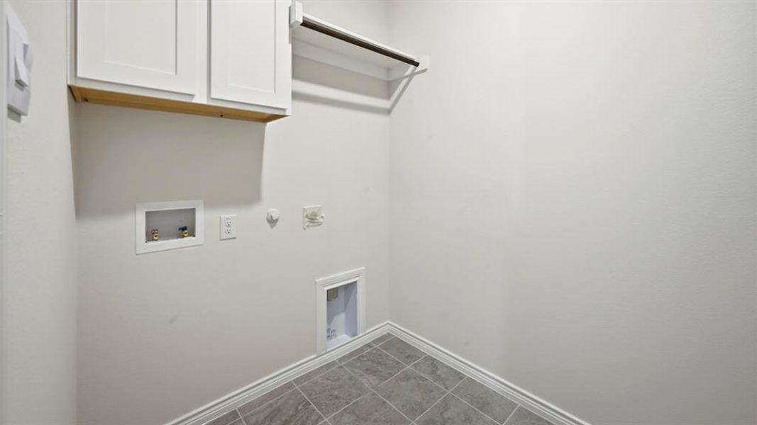 Spacious, unfurnished interior of a new home in Morning Ridge, Princeton (Image 32).